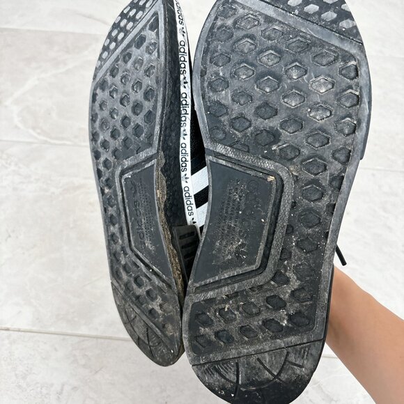 BLACK ADIDAS NMD SIZE 10 MENS - Picture 3 of 7